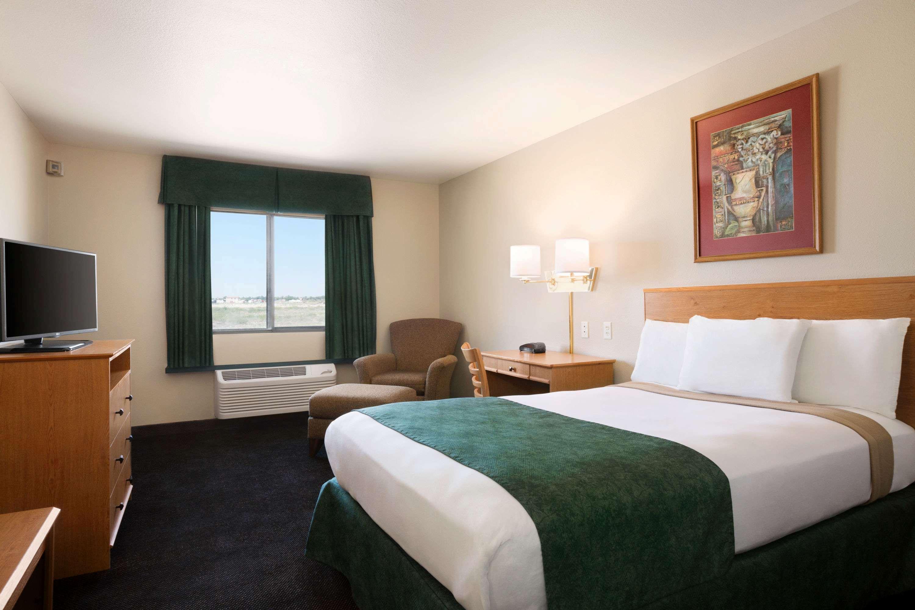 Travelodge By Wyndham Pecos Bagian luar foto